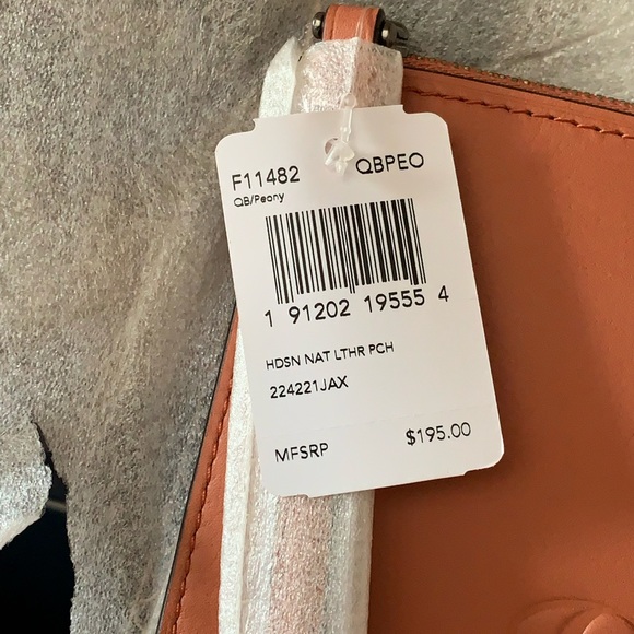 COACH QB Peony TAN NWT X1 Leather Pouch - Picture 2 of 3